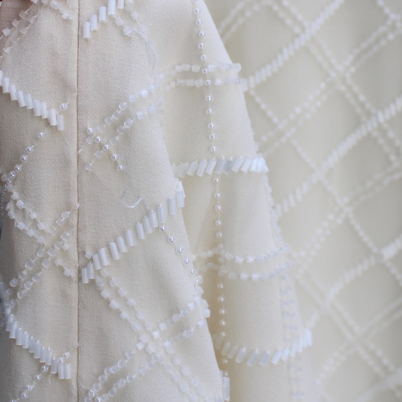 Dana Buchman Women’s Cream Silk Beaded Tank Blouse Size Large - Picture 7 of 9